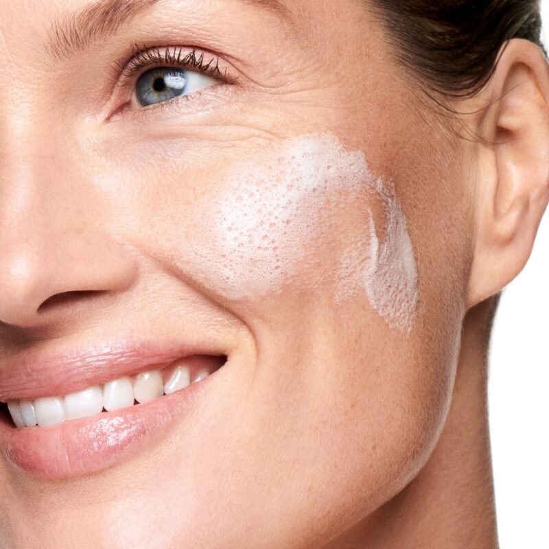 Clarifying Creamy Cleanser ( 150 ml ) - Image 5