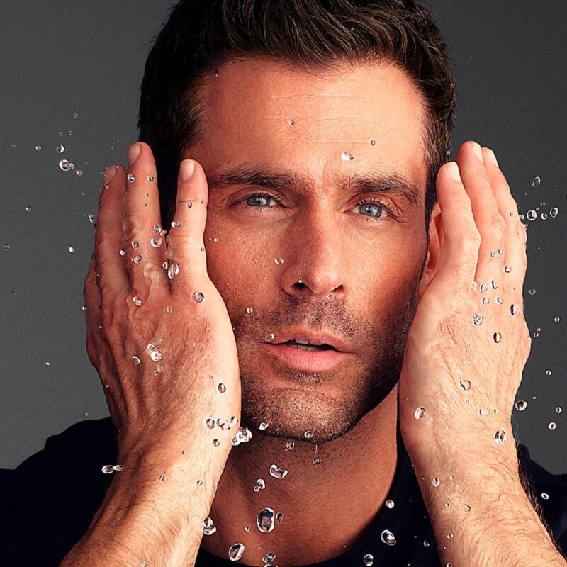 Men Purifying & Exfoliating Cleanser ( 125 ml ) - Image 6