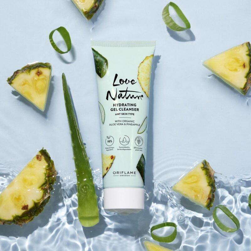 Hydrating Gel Cleanser with Organic Aloe Vera & Pineapple ( 125 ml ) - Image 6