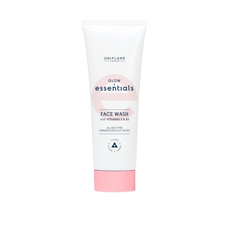 Glow Essentials Face Wash with Vitamins E & B3 ( 125 ml )